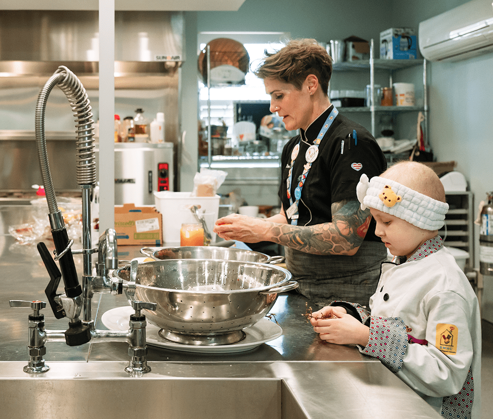 Food preparation in the kitchen